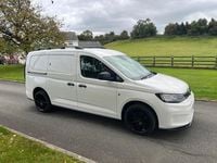 Used VW Caddy Maxi 102 HP (75 kW) 2021 White MPV