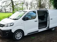 Used Vauxhall Vivaro 120 HP (88 kW) 2020 White MPV