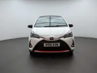 Used Toyota Yaris Edition 212 HP (155 kW) 2018 White Hatchback