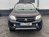 Used Mitsubishi L200 181 HP (133 kW) 2017 Black Pickup
