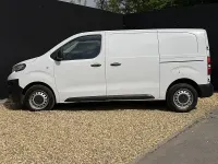 Second-hand Peugeot Expert Premium 2023 Alb Van