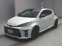 Used Toyota Yaris 257 HP (189 kW) 2021 White Hatchback