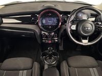 Used Mini Cooper S Classic 176 HP (129 kW) 2023 Green Hatchback