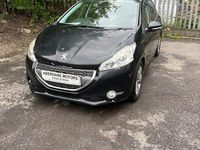Used Peugeot 208 Allure 82 HP (60 kW) 2013 Black Hatchback