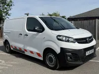 Used Vauxhall Vivaro Edition 100 HP (73 kW) 2019 White MPV