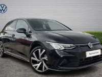 Usado VW Golf VIII R-line 130 HP (95 kW) 2022 Preto Citadino