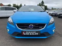 Used Volvo V40 R-Design 115 HP (84 kW) 2014 Blue Hatchback