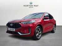 Begagnad Ford Kuga ST-Line 240 HK (176 kW) 2024 Röd SUV