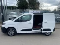 Used Peugeot Partner 2019 White MPV