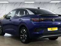 Usado VW ID.5 Pro 127 kW (174 HP) 2023 Azul SUV