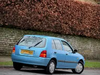 Used Toyota Starlet 75 HP (55 kW) 1998 Blue Hatchback