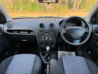 Used Ford Fusion Zetec 80 HP (58 kW) 2009 Blue Hatchback