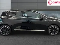 Used Renault Clio Techno 143 HP (105 kW) 2025 Hatchback