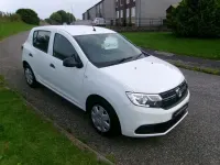 Used Dacia Sandero Essentiel 90 HP (66 kW) 2018 White Hatchback
