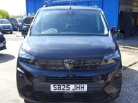 Second-hand Peugeot Rifter Access 2025 Negru Monovolum