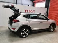 Usado Hyundai Tucson Premium SE 2015 Prateado SUV