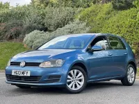 Second-hand VW Golf VII SE 105 CP (77 kW) 2013 Albastru Hatchback