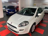 Used Fiat Punto Easy 69 HP (50 kW) 2012 White Hatchback