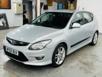 Used Hyundai i30 Premium 116 HP (85 kW) 2010 Silver Hatchback
