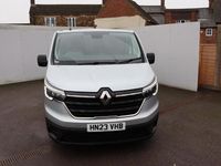 Używany Renault Trafic Business 128 KM (94 kW) 2023 Szary