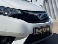 Begagnad Honda Jazz EX 102 HK (75 kW) 2017 Halvkombi