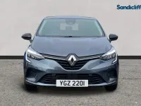 Used Renault Clio Evolution 90 HP (66 kW) 2022 Grey Hatchback