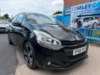 Used Peugeot 208 GT-line 2018 Black Hatchback