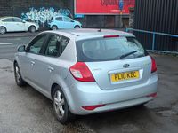 Used Kia Ceed 89 HP (65 kW) 2010 Silver Hatchback
