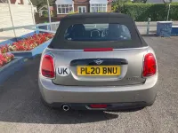 Używany Mini Cooper Cabriolet Classic 2020 Srebrny Kabriolet