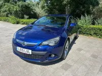 Used Vauxhall Astra GTC SRi 2015 Blue Hatchback