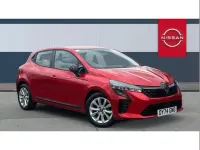 Used Renault Clio Evolution 88 HP (64 kW) 2024 Red Hatchback