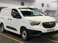 Used Vauxhall Combo Edition 100 HP (73 kW) 2021 White MPV
