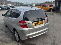 Begagnad Honda Jazz ES 99 HK (72 kW) 2013 Silver Halvkombi