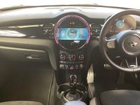 Used Mini Cooper Hatch 134 HP (98 kW) 2023 Silver Hatchback