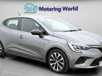 Used Renault Clio V Evolution 145 HP (106 kW) 2023 Grey Hatchback