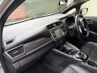 Used Nissan Leaf Acenta 110 kW (150 HP) 2020 Red Hatchback