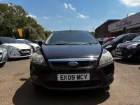 Used Ford Focus Zetec 99 HP (72 kW) 2009 Black Hatchback