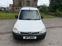 Used Vauxhall Combo 2011 White MPV