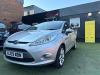 Used Ford Fiesta Zetec 82 HP (60 kW) 2009 Silver Hatchback