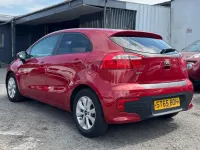Used Kia Rio 84 HP (61 kW) 2015 Red Hatchback