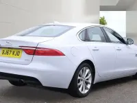Used Jaguar XF Prestige 200 HP (147 kW) 2017 White Sedan