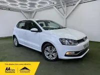 Usado VW Polo SE 60 HP (44 kW) 2015 Branco Citadino