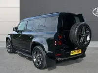 Used Land Rover Defender SE Dynamic 249 HP (183 kW) 2025 Black SUV