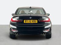 Begagnad BMW 320 Sport Line 2021 Svart Sedan