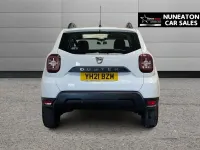 Used Dacia Duster Essentiel 100 HP (73 kW) 2021 White SUV