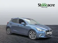 Używany Mazda 2 Inclusive 90 KM (66 kW) 2018 Niebieski Hatchback
