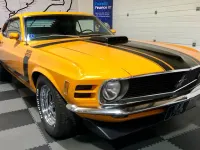 Used Ford Mustang 460 HP (338 kW) 2018 Orange Coupe