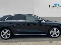 Used Audi A3 e-tron Comfort 204 HP (150 kW) 2022 Mythos black metallic Hatchback