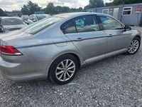 Used VW Passat SE 120 HP (88 kW) 2015 Silver Sedan