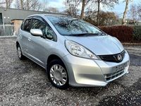 Used Honda Jazz 120 HP (88 kW) 2009 Silver Hatchback